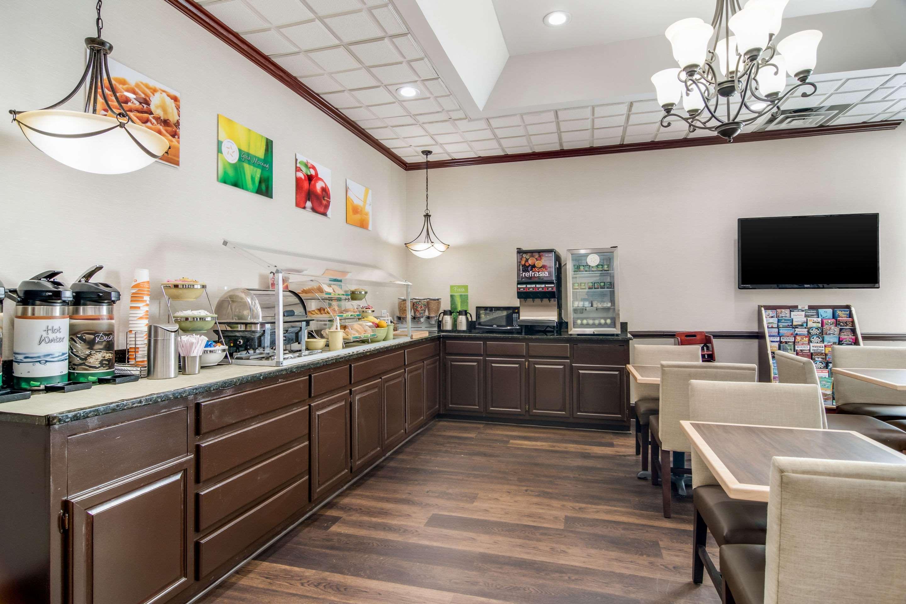 Quality Inn Suwanee I-85 Εξωτερικό φωτογραφία