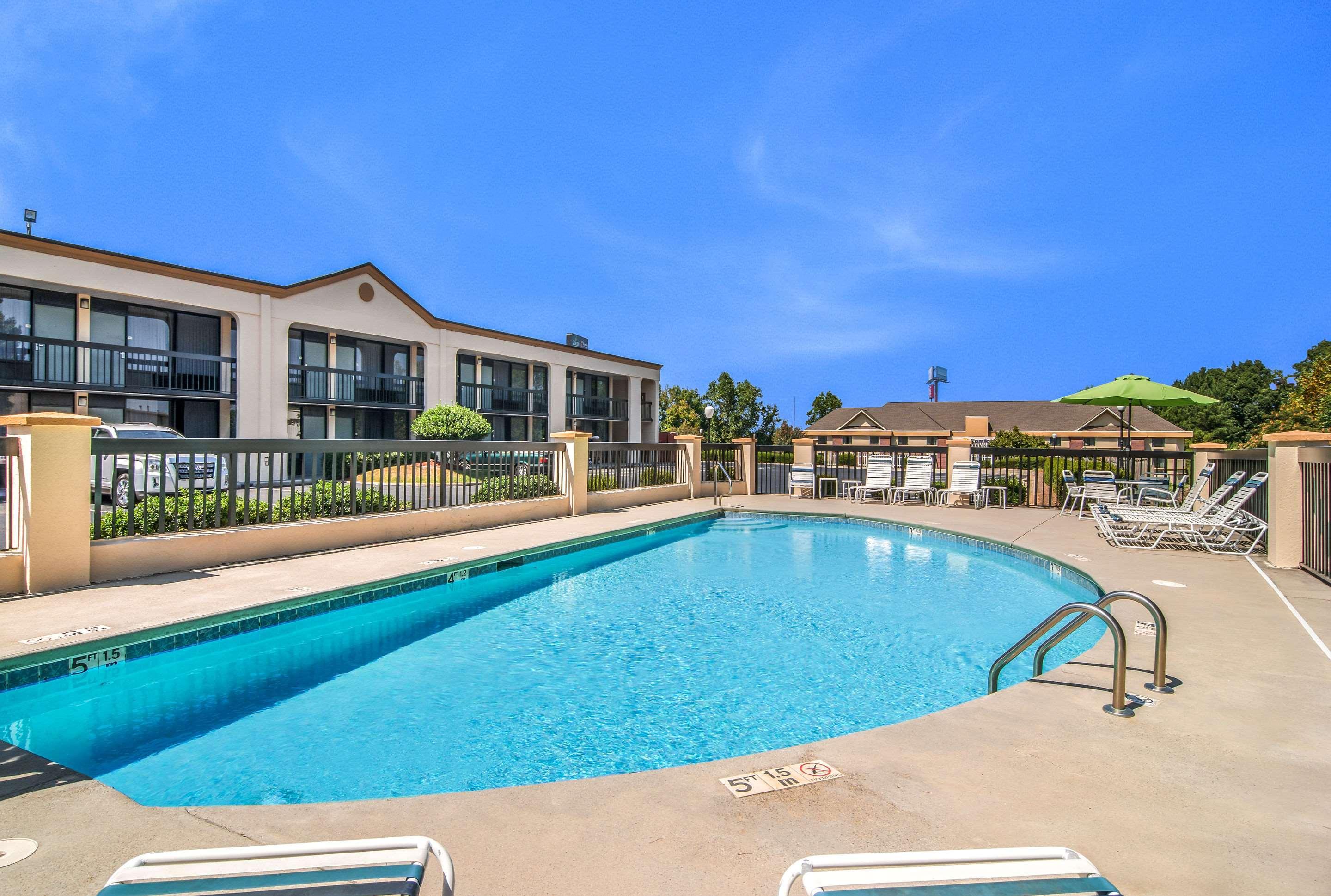 Quality Inn Suwanee I-85 Εξωτερικό φωτογραφία