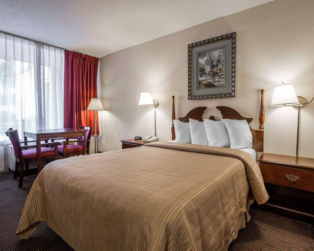 Quality Inn Suwanee I-85 Δωμάτιο φωτογραφία